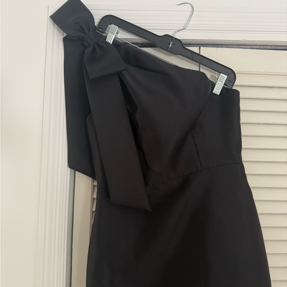 ALFRED SUNG Black One-Shoulder Maxi Evening Gown - Picture 6 of 9